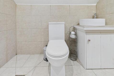 CAM04273G0-PR0214...