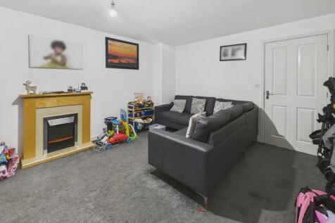 CAM04273G0-PR0226...