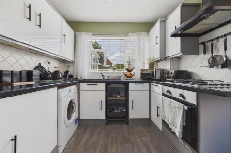 CAM04273G0-PR0153...