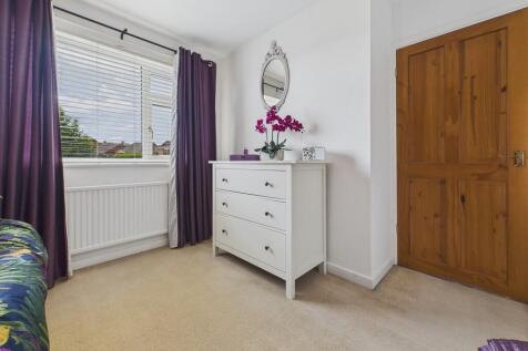 CAM04273G0-PR0153...