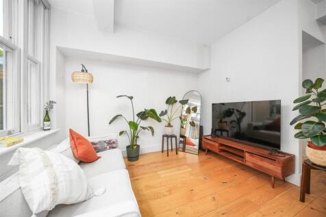 Photo 14-10-2025, 11 18 25 (2).jpg