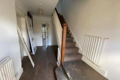 Entrance T202511181443.jpg