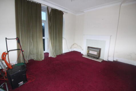 Living Room T202512031641.jpg