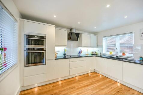 Kitchen with Utility Room