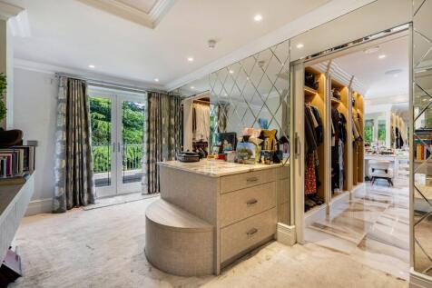 Dressing Area