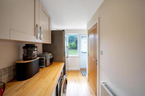41 Dryden Rd-35.jpg