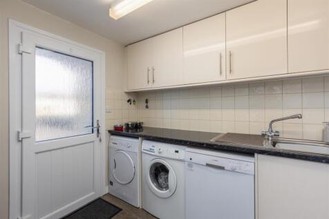 Three Gables Utility Room-1.jpg