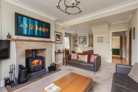 Cherry Tree Cottage Sitting Room-3.jpg