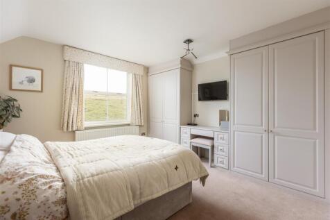 Cherry Tree Cottage Bedroom 1-2.jpg