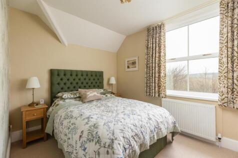 Cherry Tree Cottage Bedroom 2-1.jpg