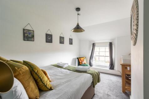 Potter Hill 33A Bedroom 2-1.jpg