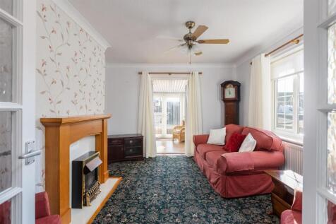 West Garth 43 Sitting Room-2.jpg