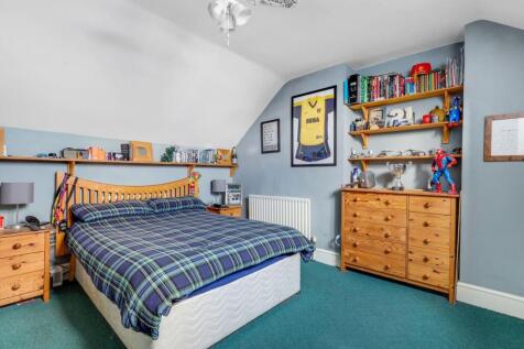 13-1667JHPropWorld - 63 Byne Road - 37-medium.jpg