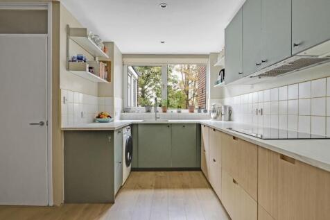 04-1069JHPropWorld - 53 Ormanton Road - 11-medium.