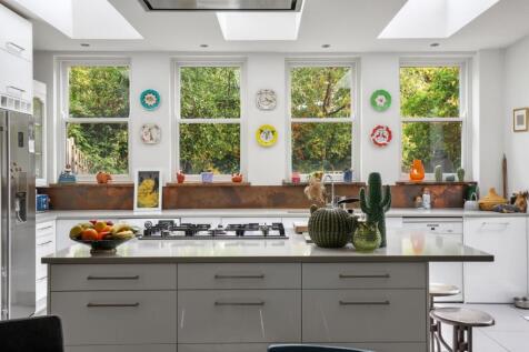 02-a85eJHPropWorld - 13 Bishopthorpe Road - 10 (1)