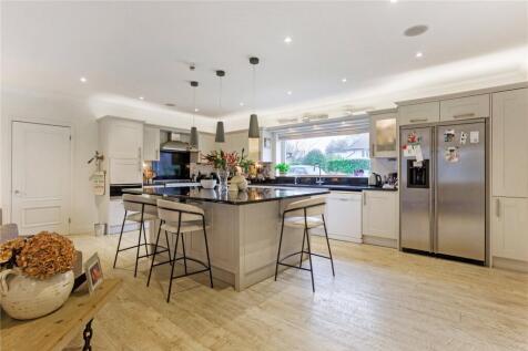 Kitchen/Family