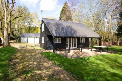 Summerhouse / Stable