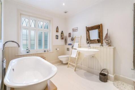 Bed Three En Suite