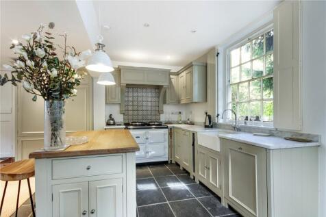 Kitchen/Dining Rm