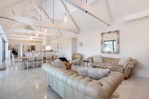 Breakfast Room