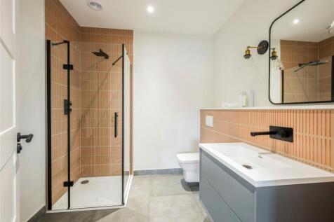 En Suite Shower Room