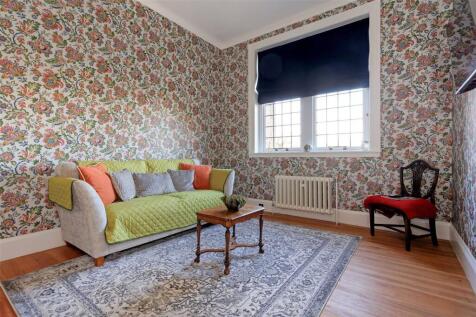 Guest Sitting Room