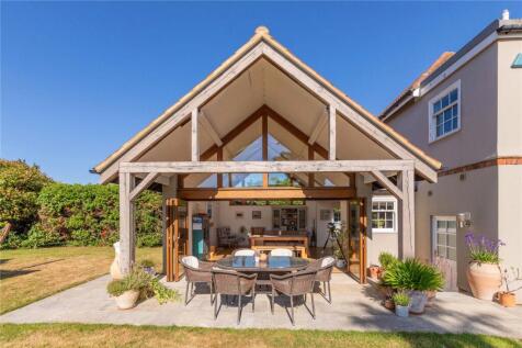 Alfresco Dining Area
