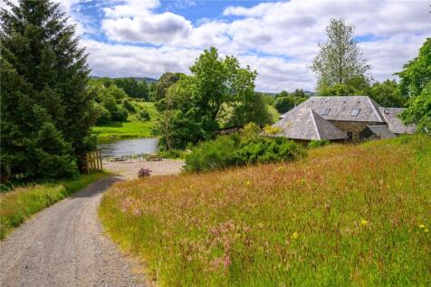 Drive To Steading