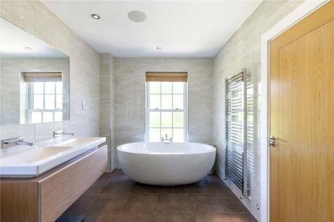 En Suite Bathroom