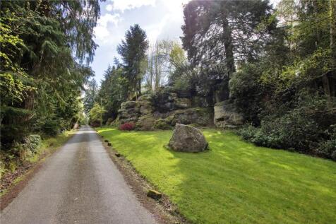 Leyswood Driveway