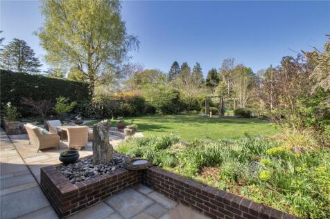 Terrace &amp; Garden