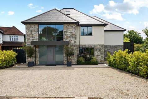 14 Claremont Gardens