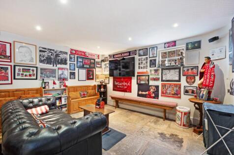 Coach House