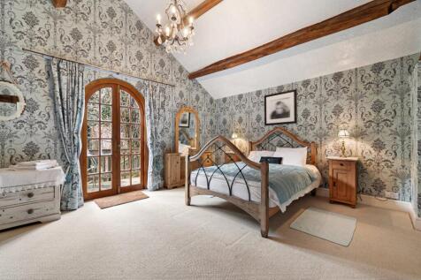 Coach House