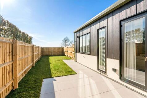 Plot 3