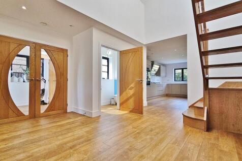 Alternate Lounge View