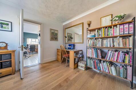 Hillcrest, Bunkers Hill