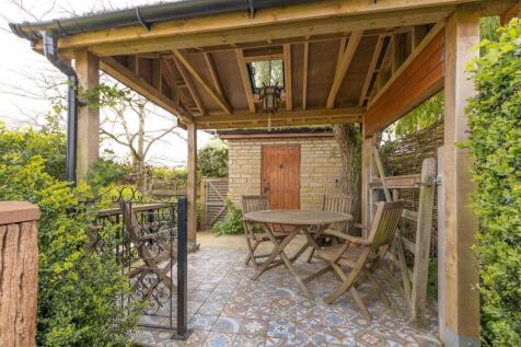 Hillcrest, Bunkers Hill