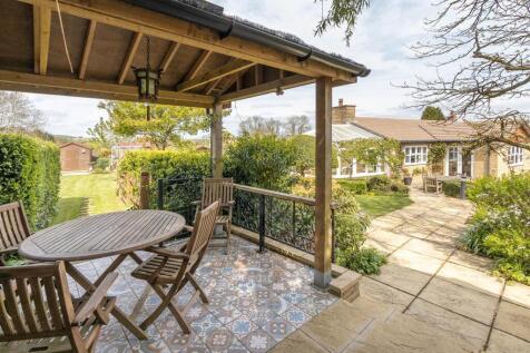 Hillcrest, Bunkers Hill