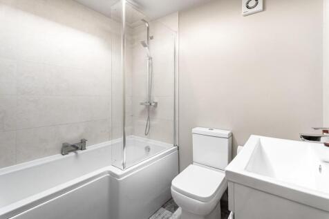 Farthings, Badby Road West