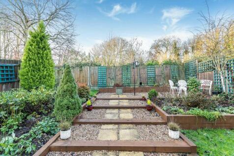 25 St. Anthonys Close