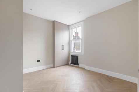 property in Latchmere Road, 
The Shaftesbury Estate, SW11