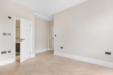 property in Latchmere Road, 
The Shaftesbury Estate, SW11