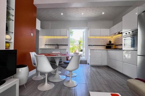 Kitchen Breakfast Room