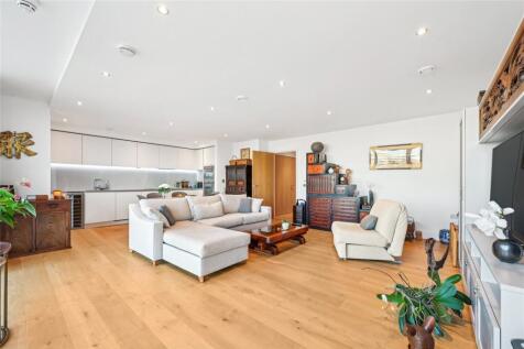 Reception/Kitchen