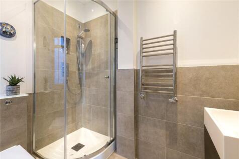 En Suite Shower