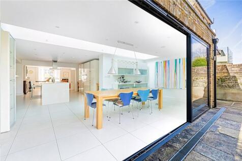 Kitchen/Family Room