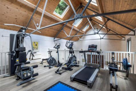 Leisure Suite Gym