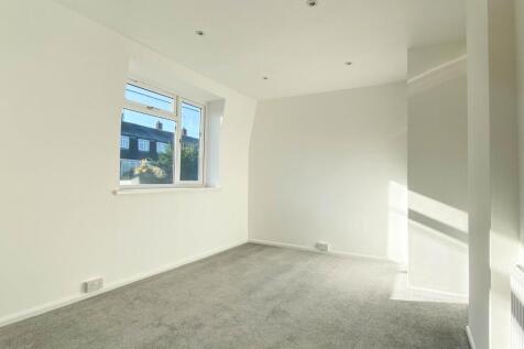 image00003 (Large).jpg