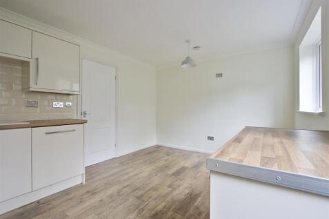 Kitchen - diner 2.jpg